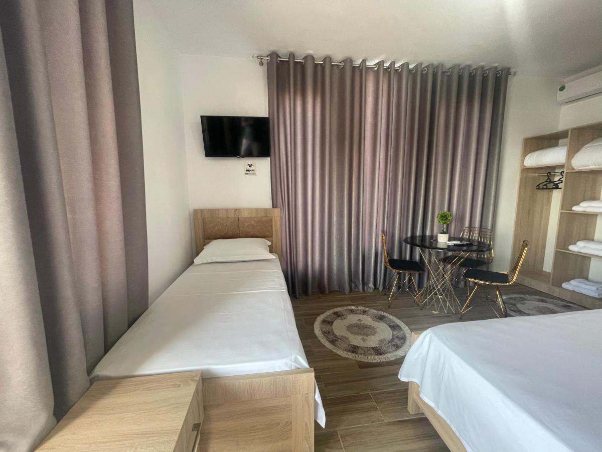 Four Generation Hotel Široka Εξωτερικό φωτογραφία