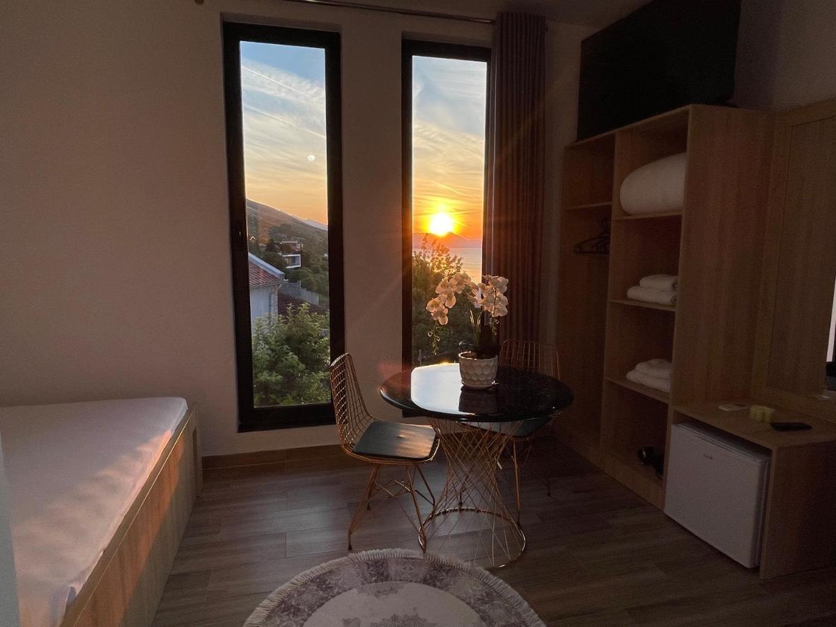 Four Generation Hotel Široka Εξωτερικό φωτογραφία