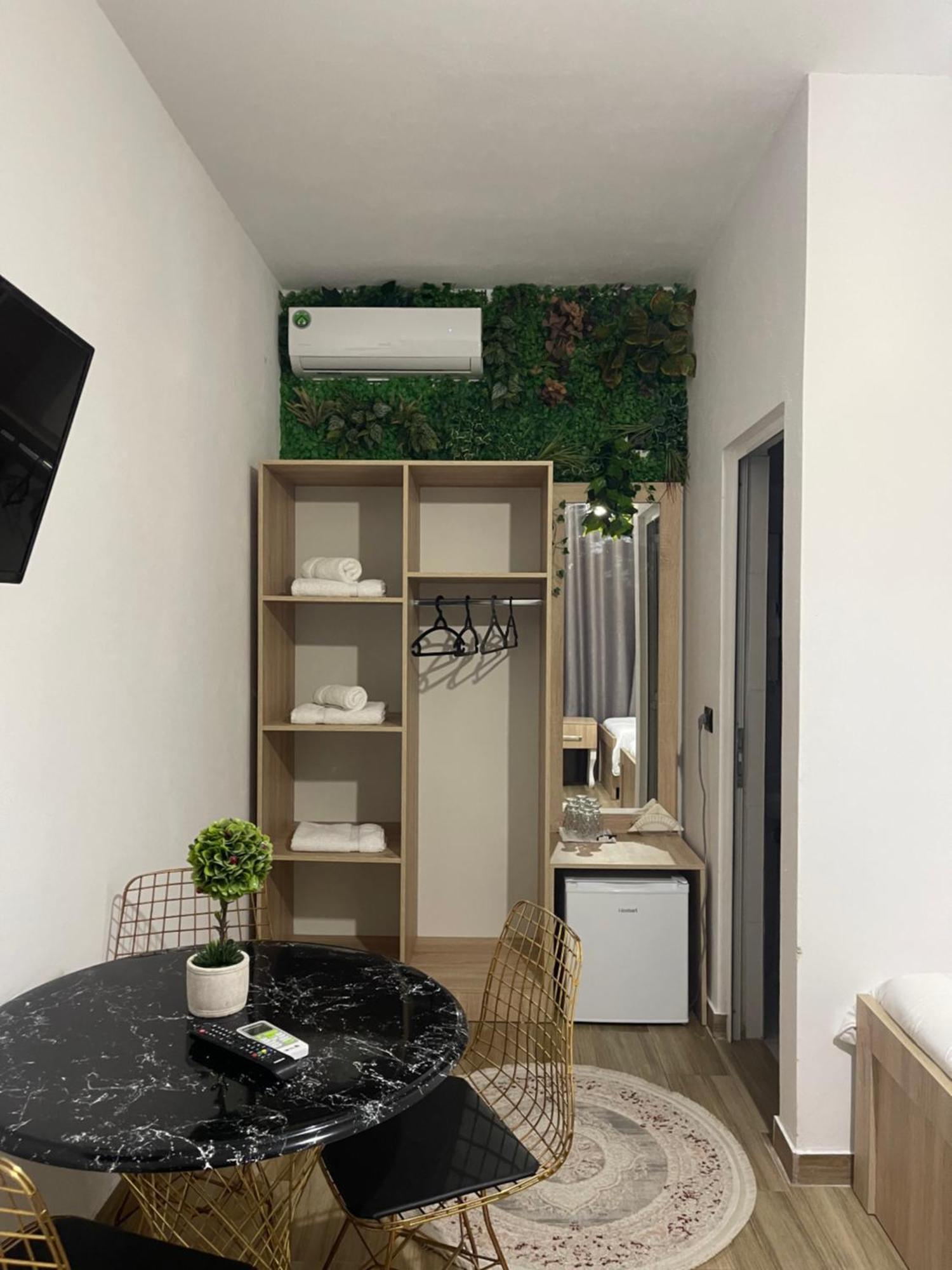 Four Generation Hotel Široka Εξωτερικό φωτογραφία
