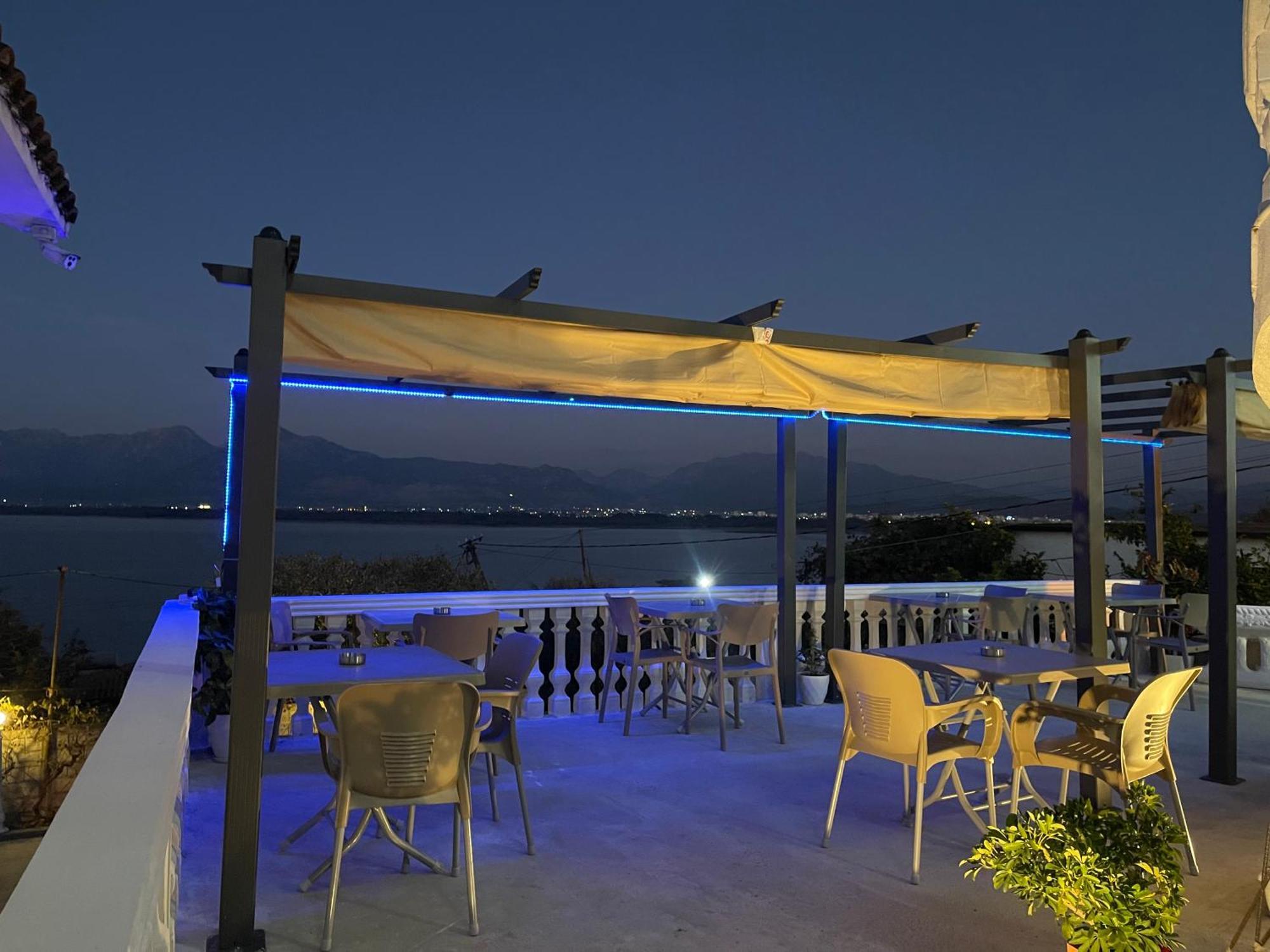 Four Generation Hotel Široka Εξωτερικό φωτογραφία