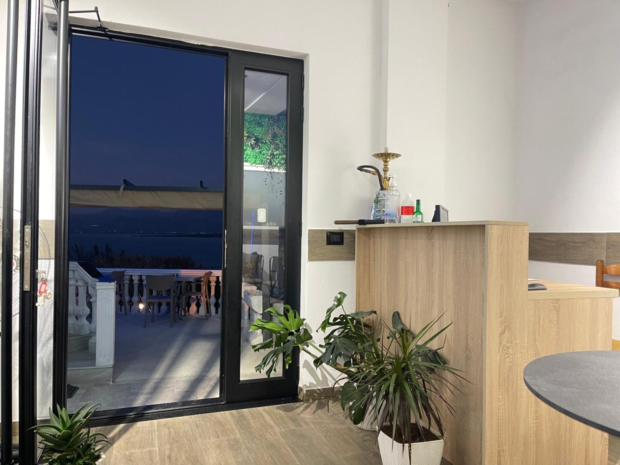 Four Generation Hotel Široka Εξωτερικό φωτογραφία